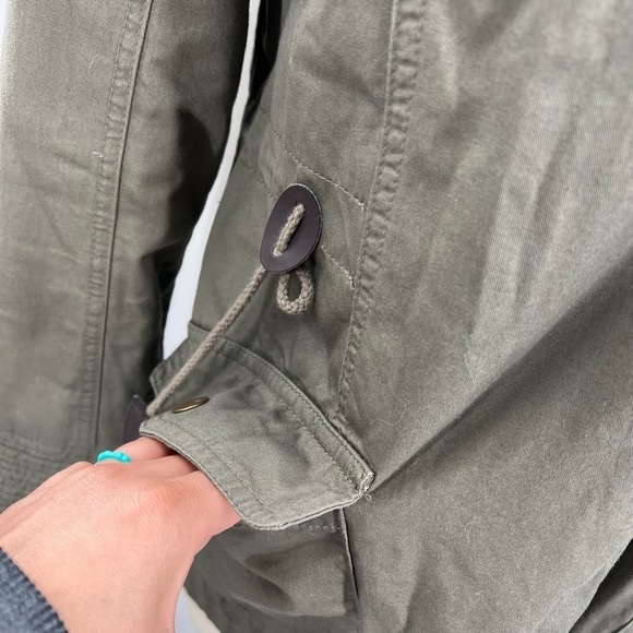 Coat American Rag Army Green Faux Hood Coat Ladies Small - Picture 3 of 5